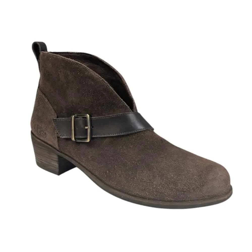 UGG Wright Belted Ankle Boots  Size 10 EUC $165   S3267